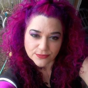 Meet your Posher, Rochelle